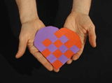 click
here to learn how to make a woven heart